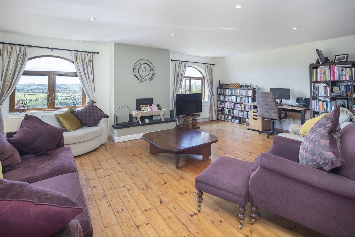 Upstairs sitting room Upstairs sitting room