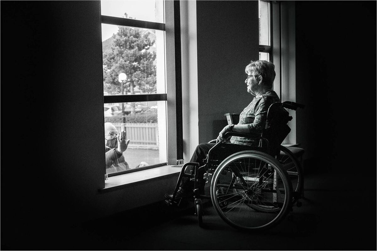 Third prize went to Mark Davison, from Lisburn, a member of Belfast Photo Imaging Club, who captured a poignant moment during the Covid-19 pandemic, which is aptly titled ‘Sweethearts’ Third prize went to Mark Davison, from Lisburn, a member of Belfast Photo Imaging Club, who captured a poignant moment during the Covid-19 pandemic, which is aptly titled ‘Sweethearts’