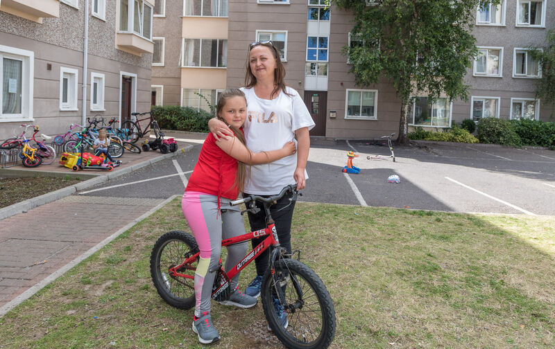 Ukrainian refugees Viktoria Tymoshchuk and her daughter Lisa are temporarily staying in student accommodation in Cork. Picture: David Creedon Ukrainian refugees Viktoria Tymoshchuk and her daughter Lisa are temporarily staying in student accommodation in Cork. Picture: David Creedon