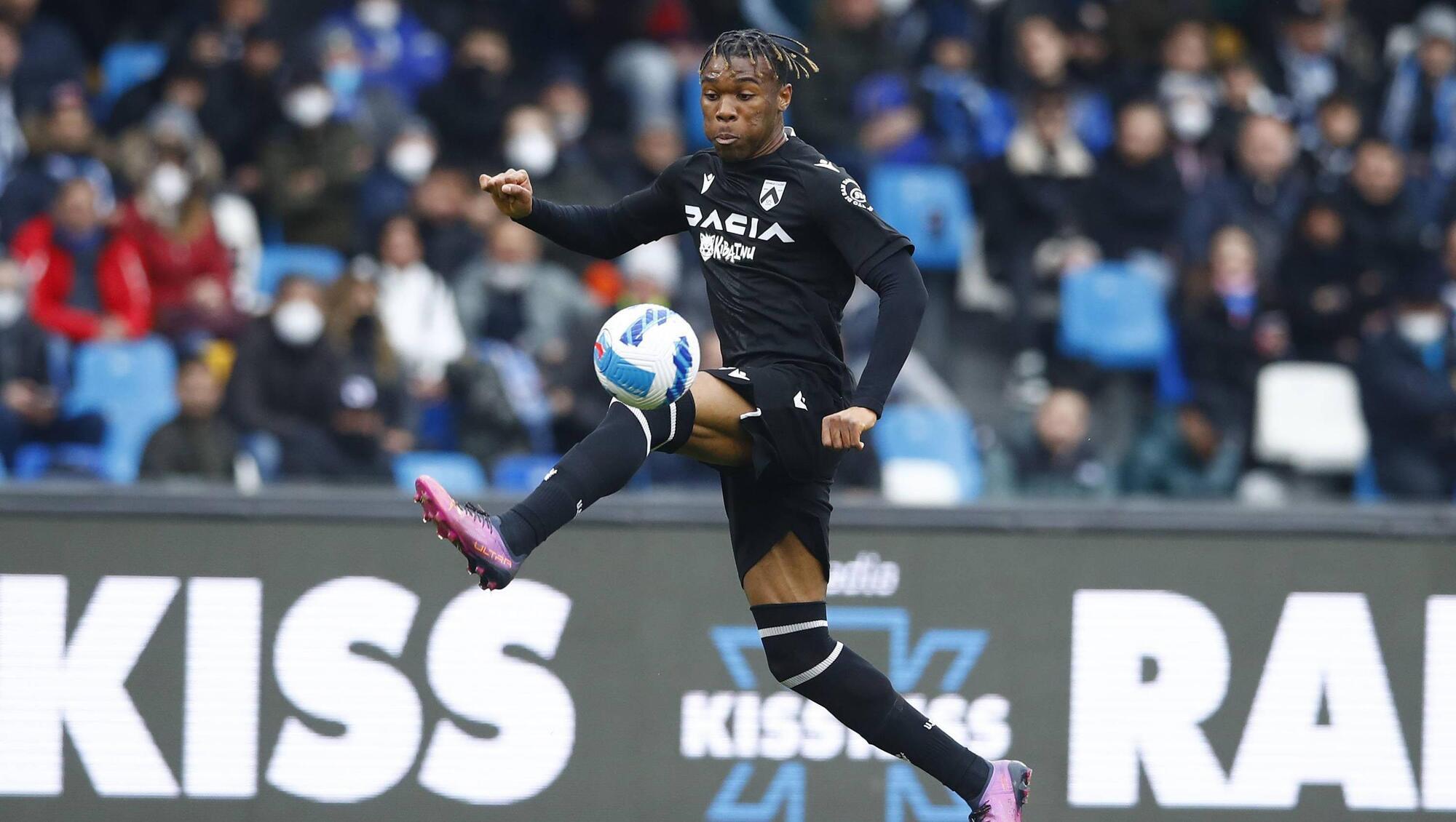 Tottenham agree €20m deal to sign Udinese full-back Destiny Udogie