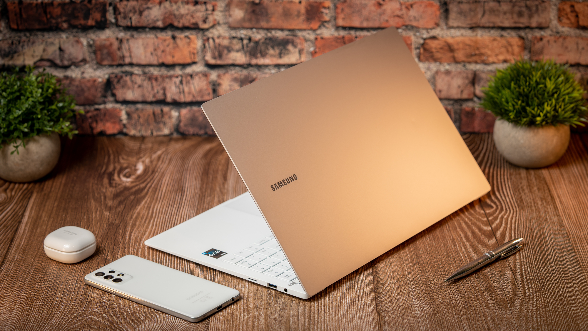 The Samsung Galaxy Book2 Pro — ultra-thin and ultra-portable