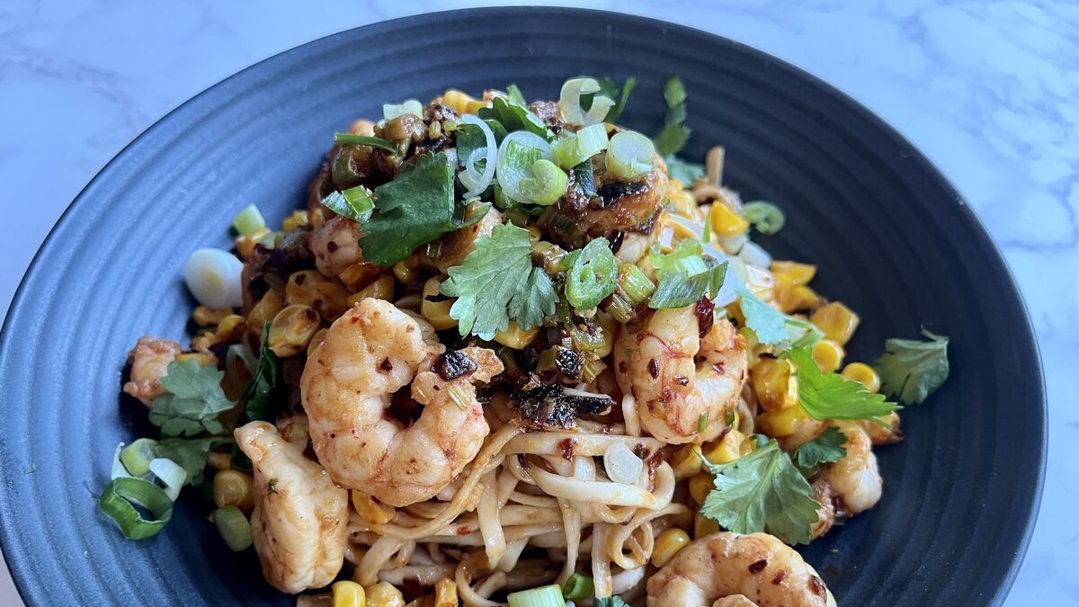King prawn with corn, chilli crisp and sesame soba noodles