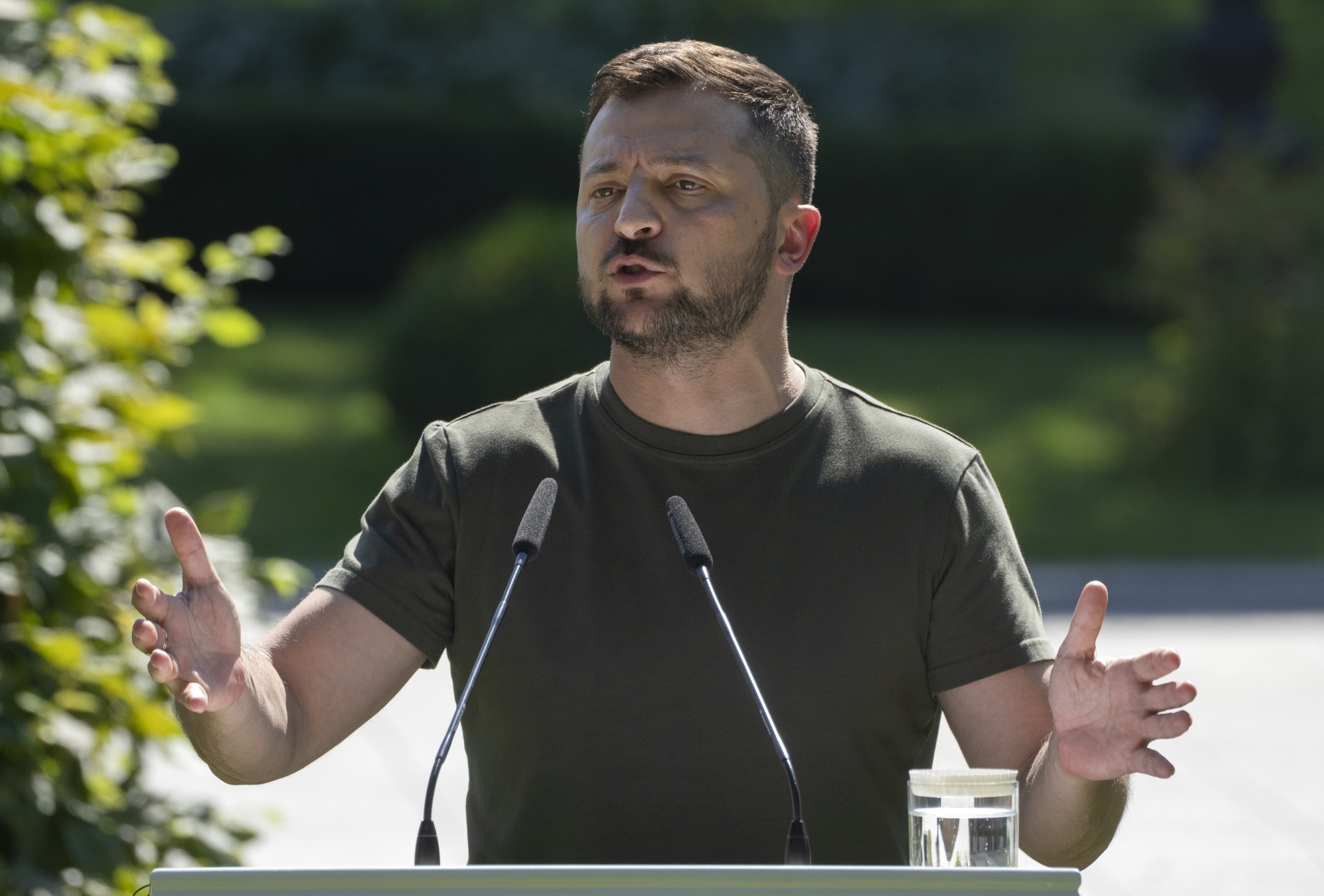 Zelenskyy accuses Russia of ‘nuclear blackmail’ after shelling at power plant