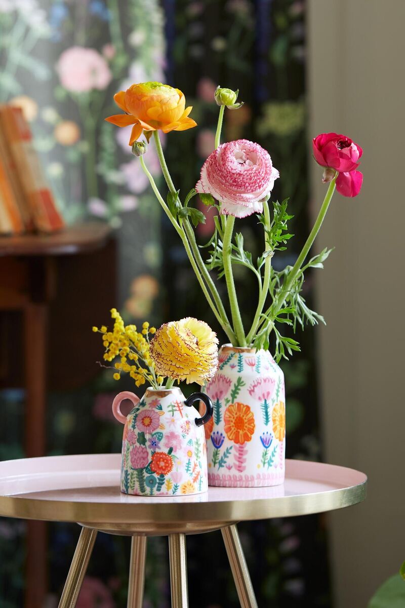 Using a printed vase, choose a classic printed or painted design that won't overwhelm your flowers. Next.ie.