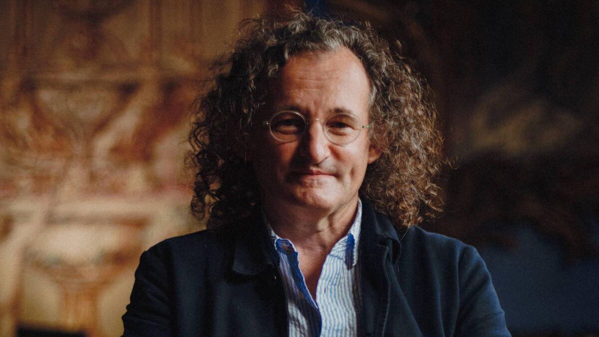 Martin Hayes on Dennis Cahill: 'Dennis was a buddy, a colleague, a friend' - Vimarsana News