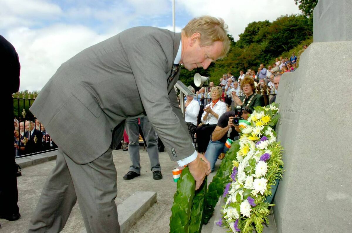 Fine Gael leader Enda Kenny lays a wreath at the Michael Collins monument. Picture: Richard Mills.