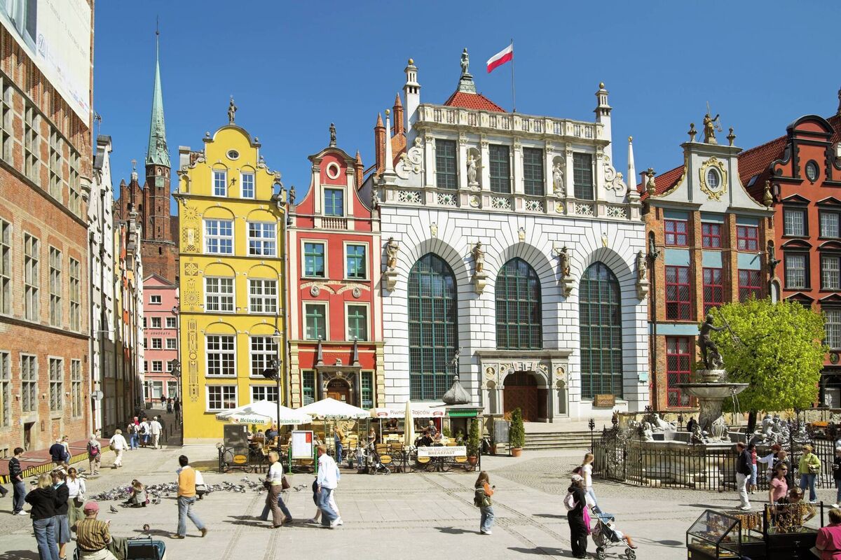 Gdansk is a vibrant cosmopolitan city of old and new.
