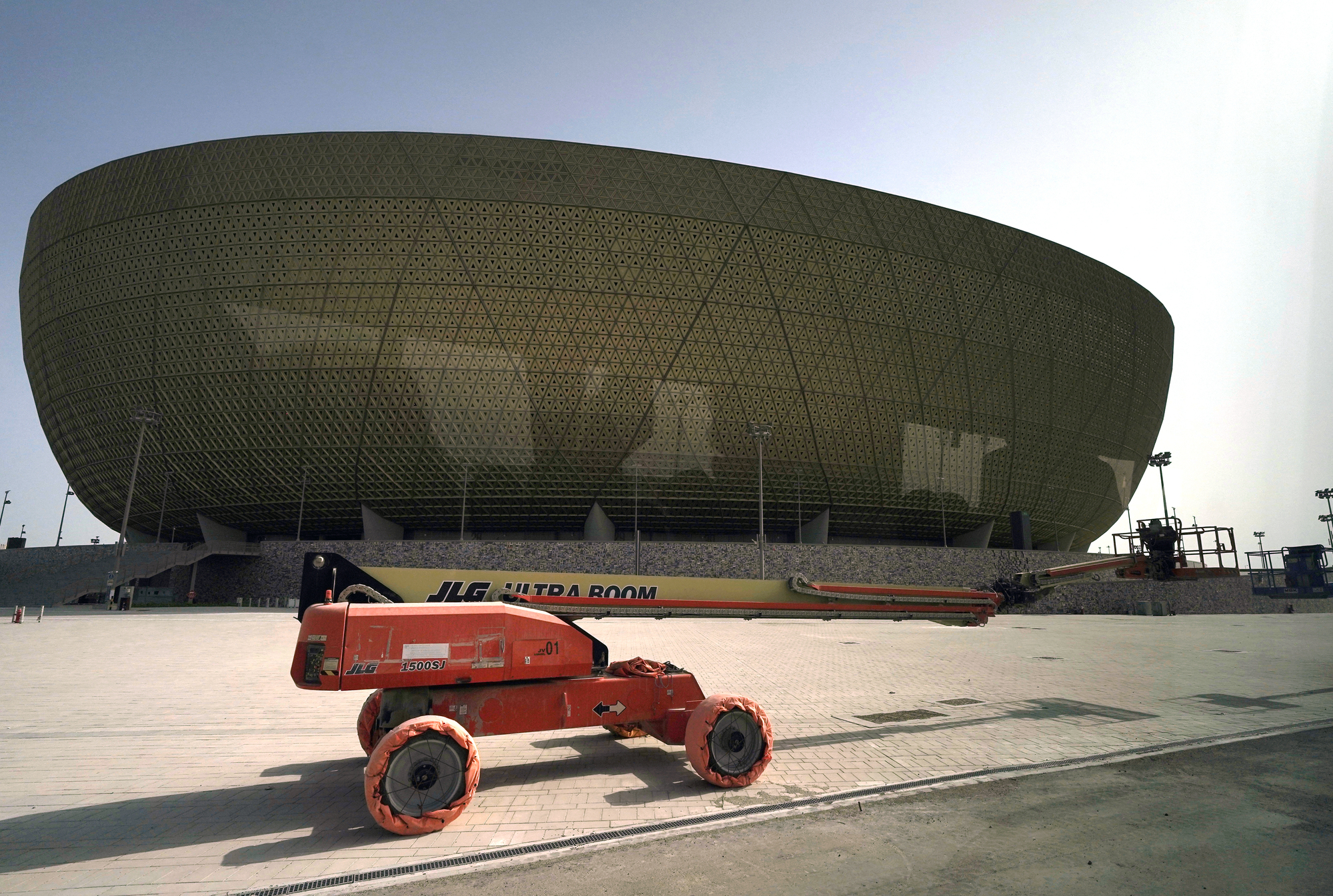 Qatar detains dozens of workers protesting over late pay before World Cup