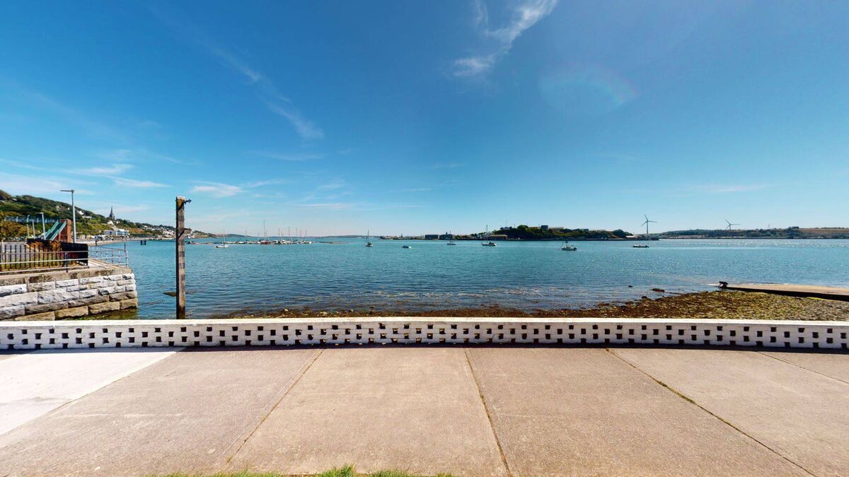 The Five Foot Way is a flat 1km walk into Cobh town.