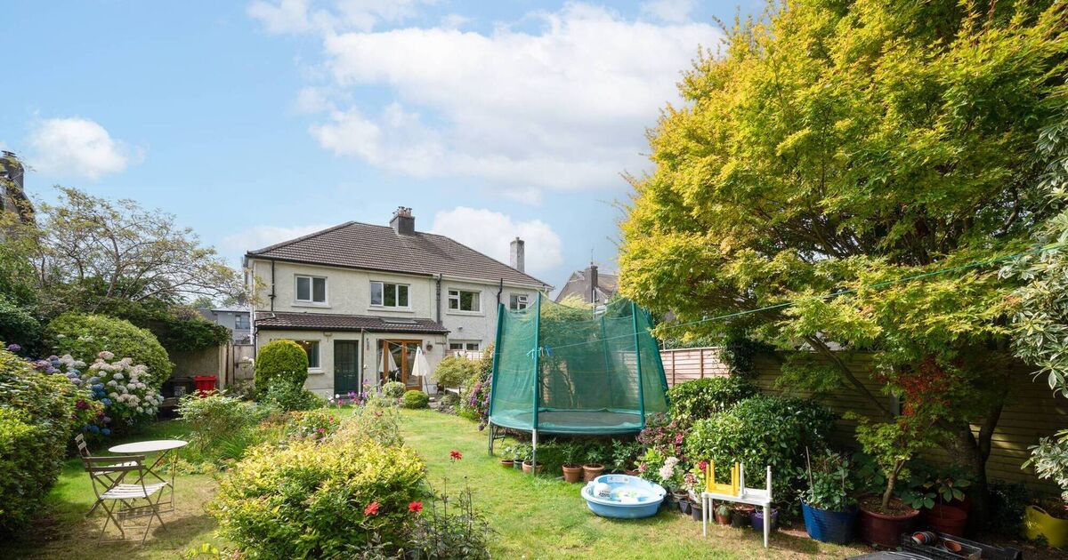 Hellbent on Beaumont? Check out these two convenient Cork homes