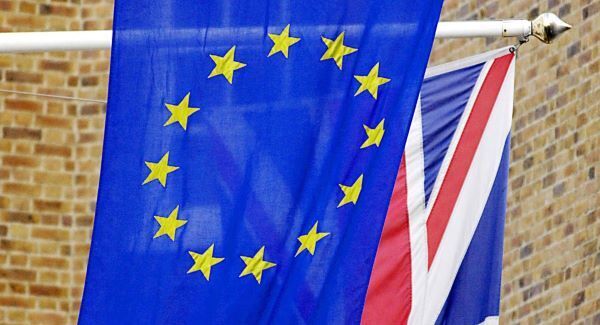 UK policy papers contain many Brexit contradictions