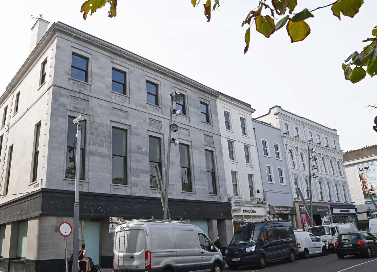 Eason are fitting out the former Victoria Hotel premises. Picture Denis Minihane. Eason are fitting out the former Victoria Hotel premises. Picture Denis Minihane.