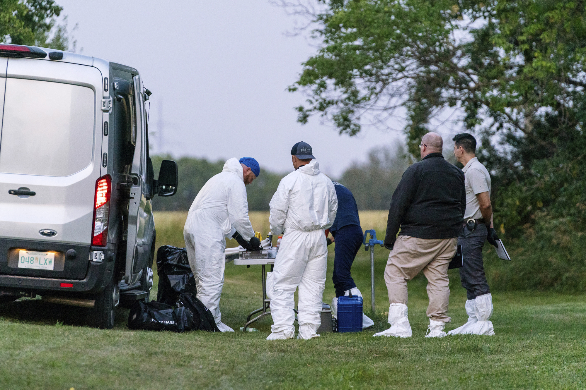 One suspect being sought over 10 stabbings in Canada found dead