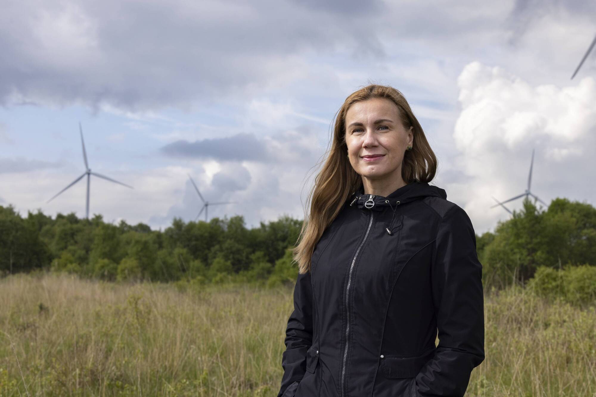 Commissioner: EU to unveil new responses to energy crisis