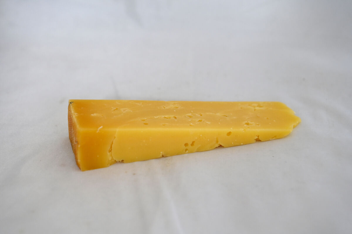 Derg Farmhouse Cheddar