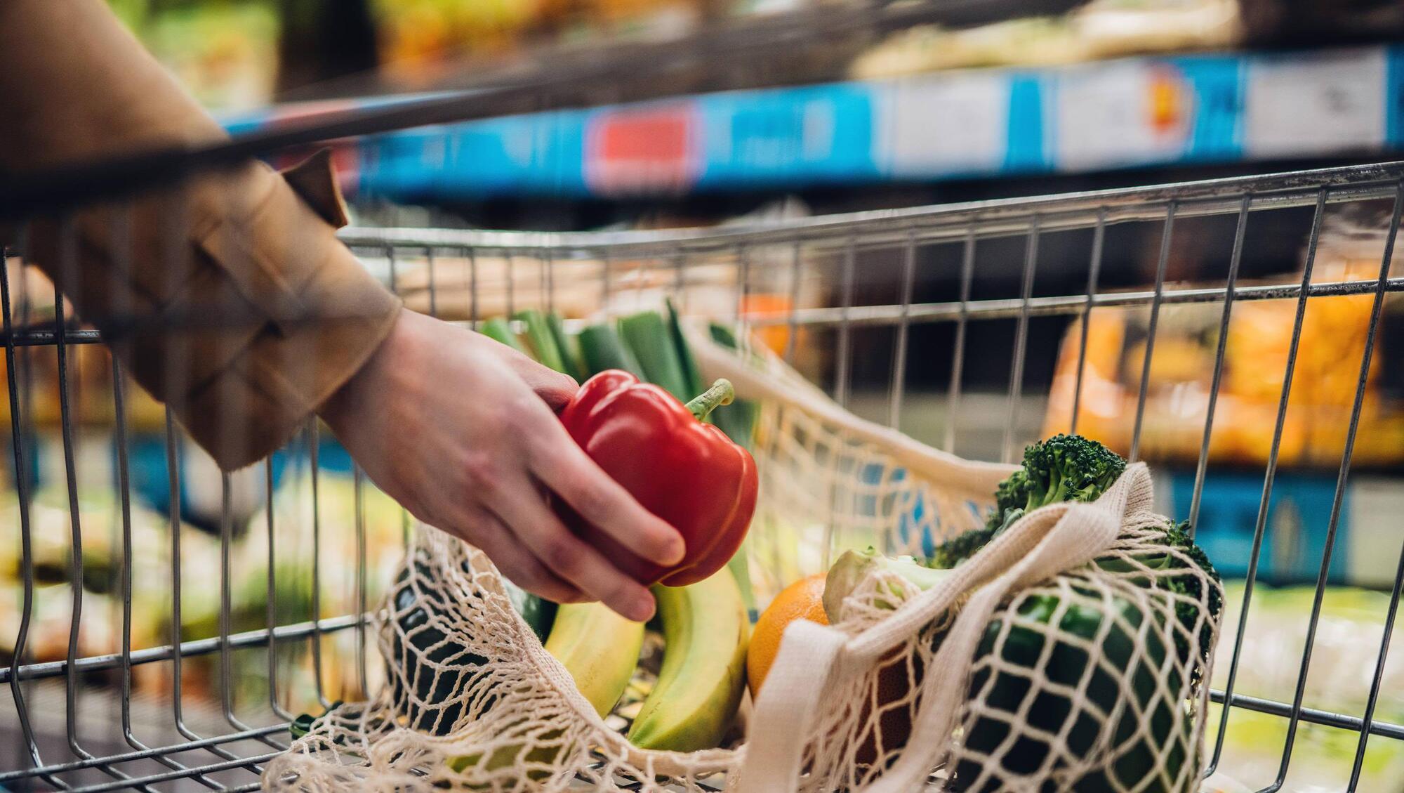 Retailers set to face further staff shortages towards Christmas due to energy costs