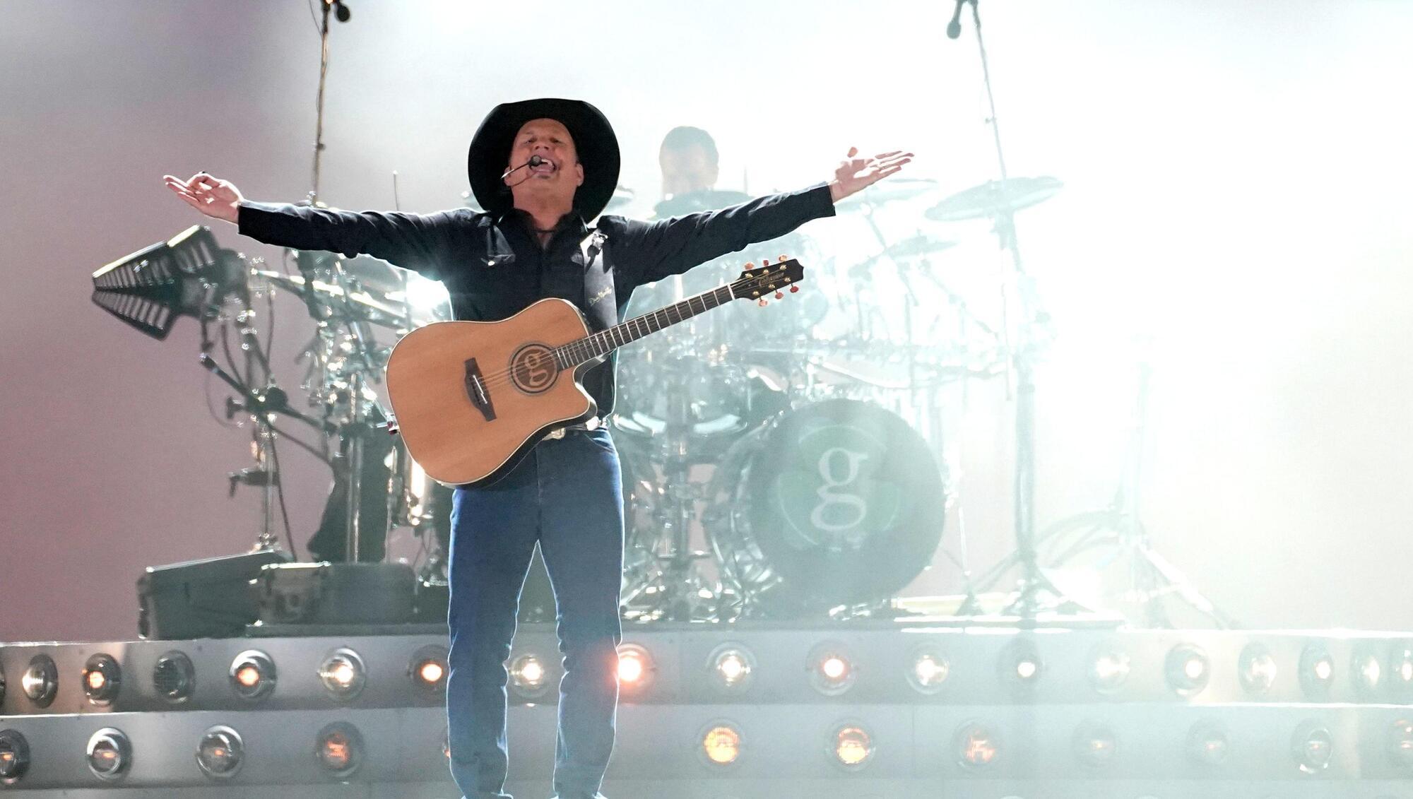 'Friends in Holy Places': Garth Brooks visits Glendalough between Croke Park gigs