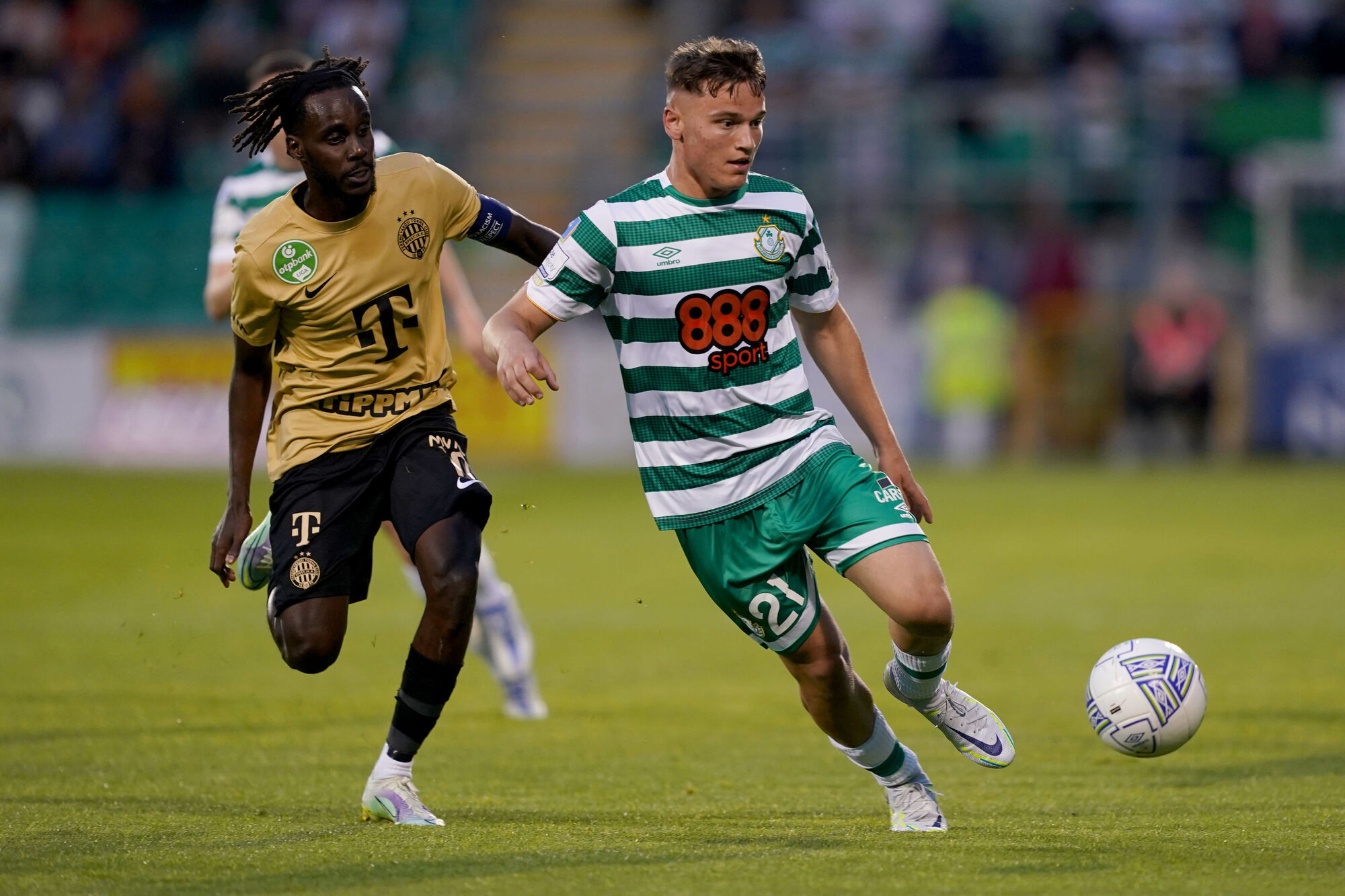 Jack Byrne backs Justin Ferizaj to learn fast