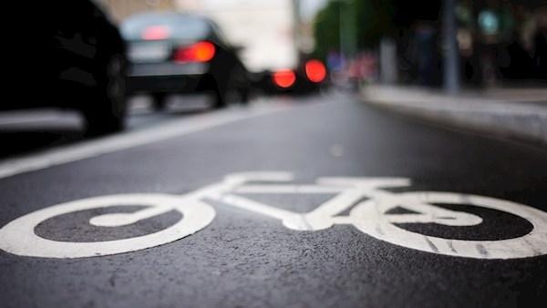 Michael Healy-Rae criticises call to penalise drivers who park in cycle lanes