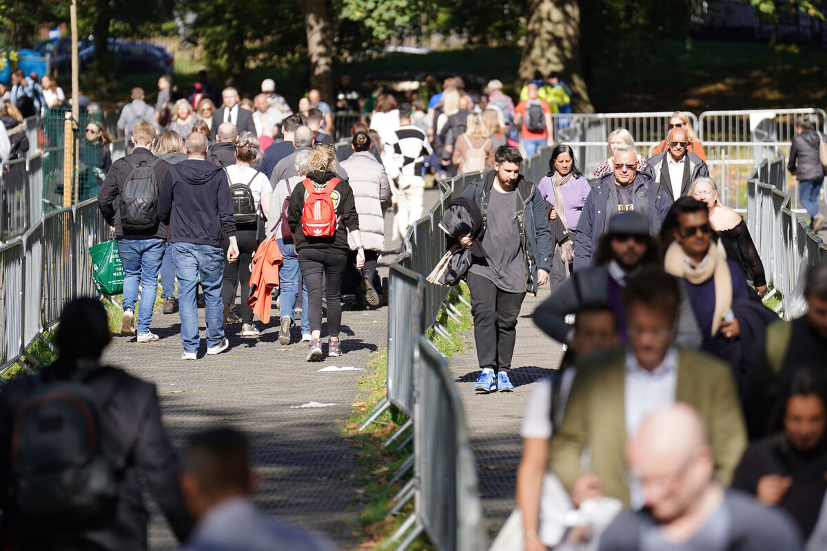 The walk from Southwark Park, from the opposite direction, to the Palace of Westminster would be the guts of an hour to 90 minutes. But for thousands who’ve made that journey in recent days, they could’ve been queuing for a whole day to reach that destination. Picture: James Manning/PA Wire