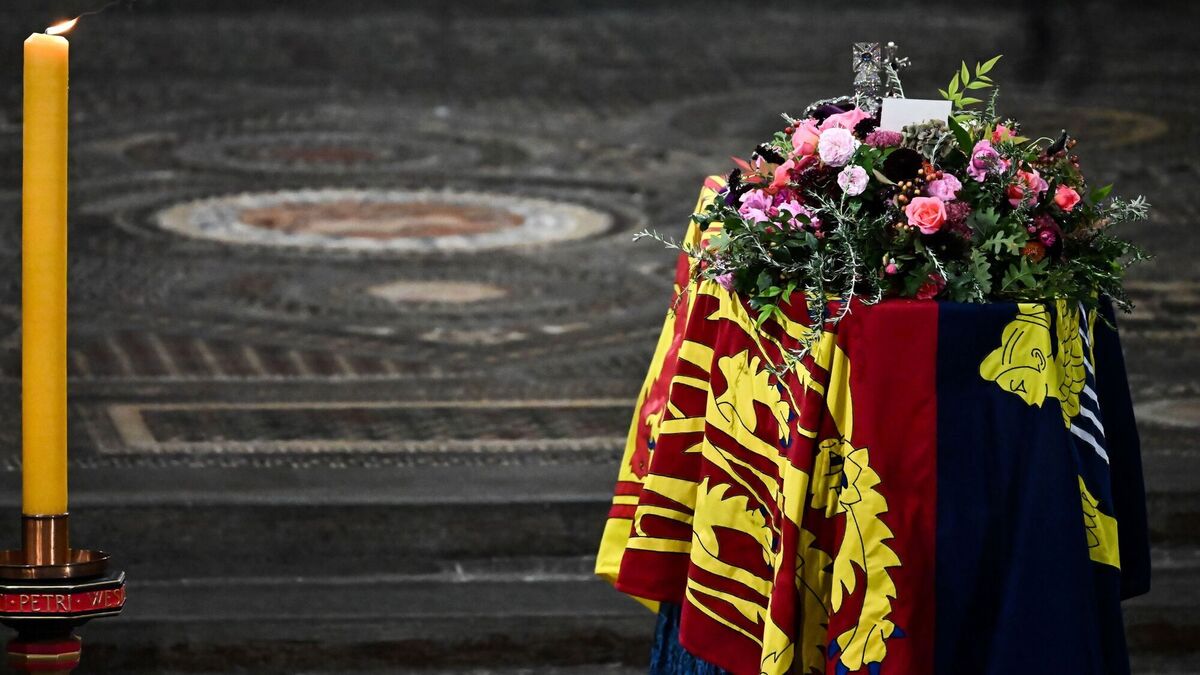 The coffin of Queen Elizabeth II at Westminster Abbey. Picture: Ben Stansall/PA Wire