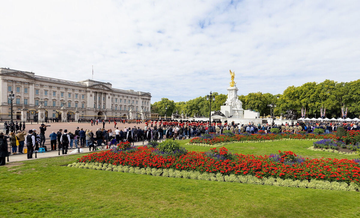 A cavalcade of cars carrying members of the royal family follow behind the coffin of Queen Elizabeth II. Picture:: Suzan Moore/PA Wire