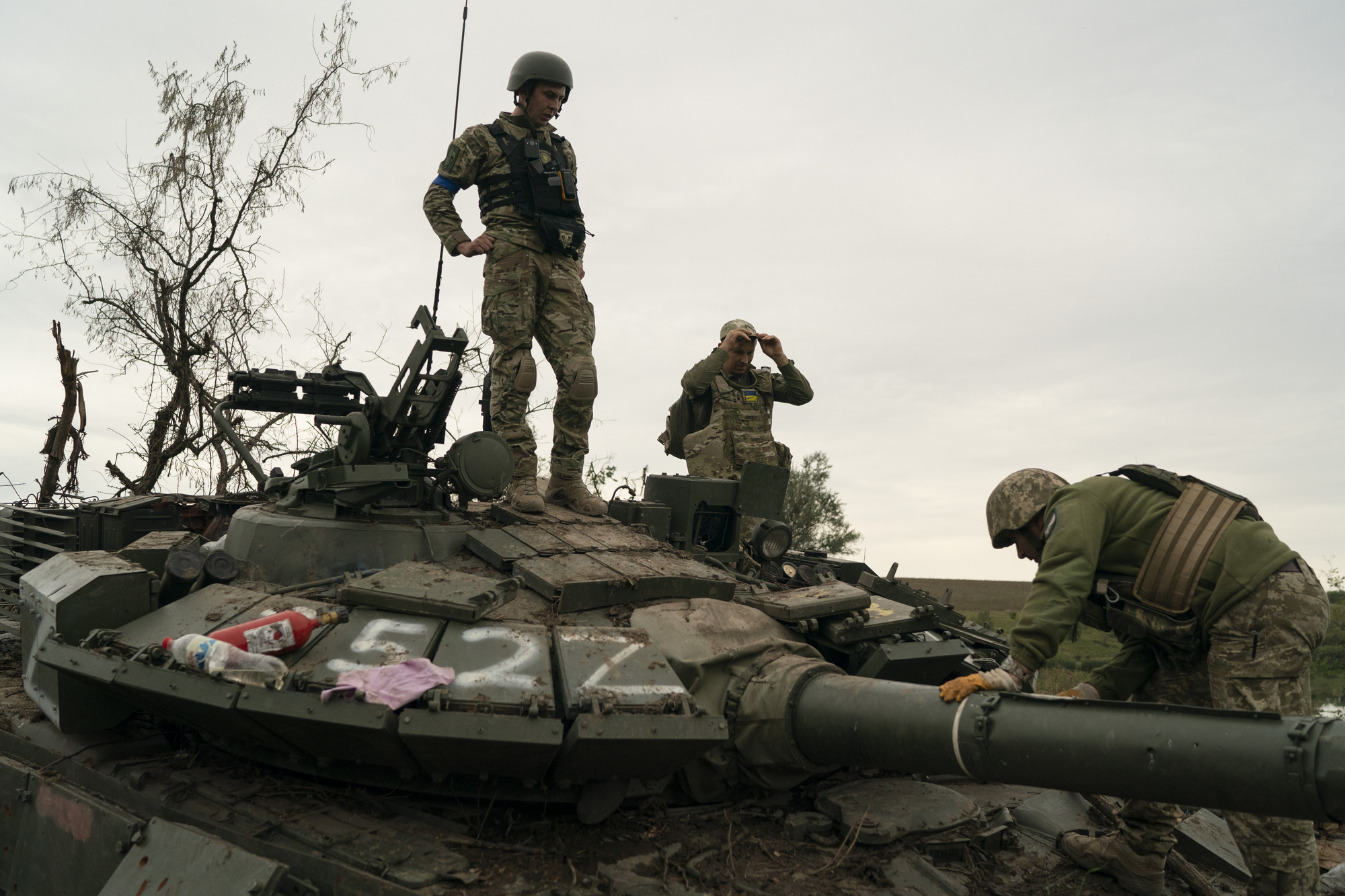Ukraine ‘using captured Russian tanks’ as counter-offensive continues