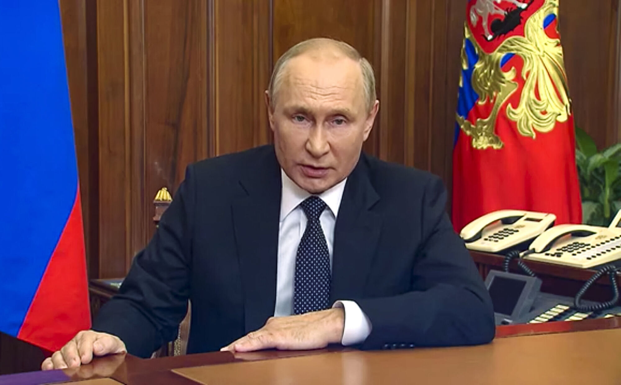 One-way flights out of Russia sell out after Putin orders partial call-up