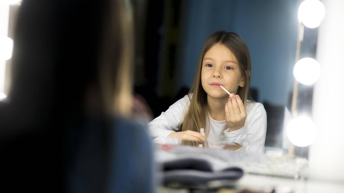 Joanna Fortune: Should I be worried about my 12-year-old who has a boyfriend? - Vimarsana News