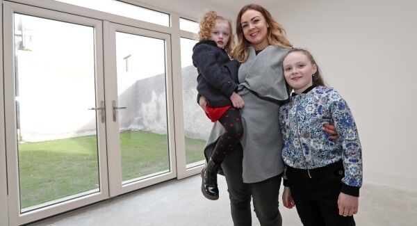 Jenna Foley, with her daughters Kaylee and Chloe, one of the first families who will move into Cork city council’s Sheridan Park development in Togher