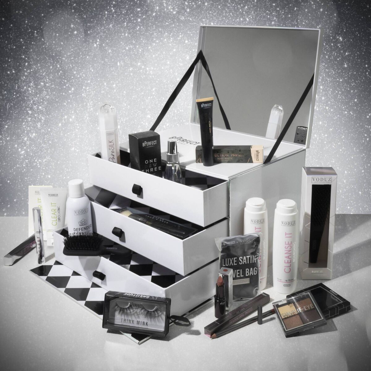 BPerfect x Voduz Checkmate Advent Calendar BPerfect x Voduz Checkmate Advent Calendar