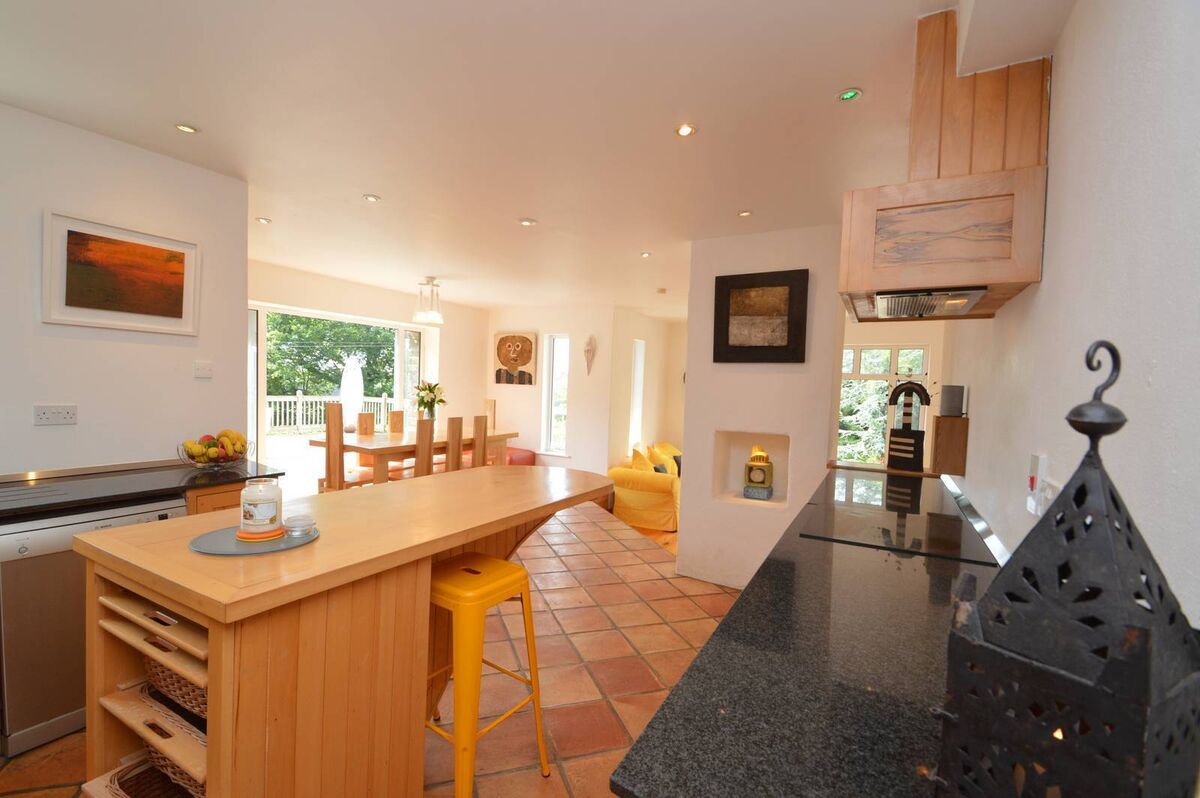 The kitchen tiles are on the the diagonal in this Ballyrussell home. The kitchen tiles are on the the diagonal in this Ballyrussell home.