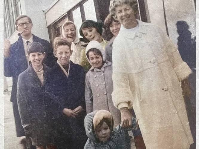 Tuskar Rock Tragedy: Celine O’ Donoghue with her cousins at Cork Airport before the London-based visitors boarded the ill-fated plane. Tuskar Rock Tragedy: Celine O’ Donoghue with her cousins at Cork Airport before the London-based visitors boarded the ill-fated plane.