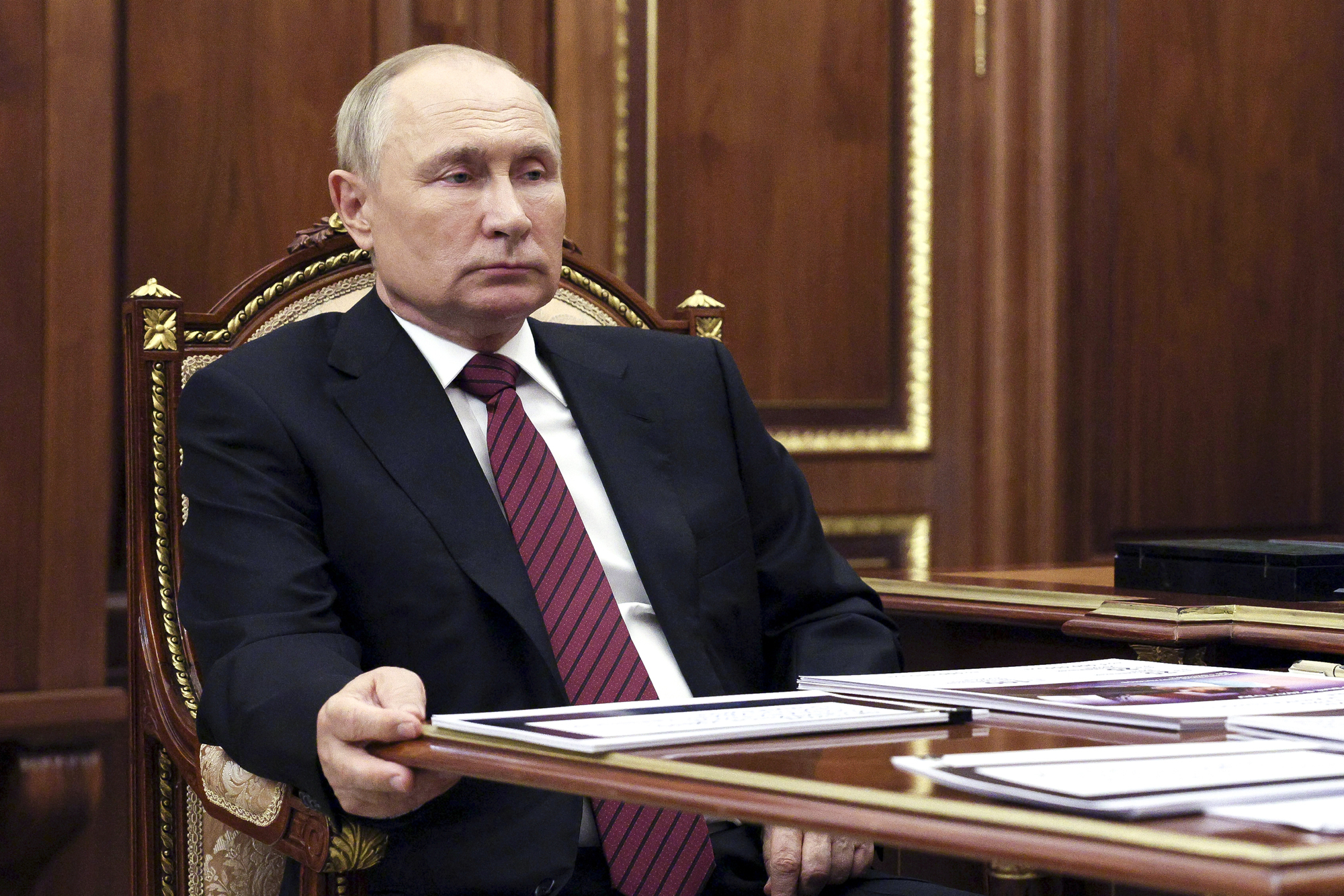 Putin signs laws completing Russian annexation of four Ukrainian regions