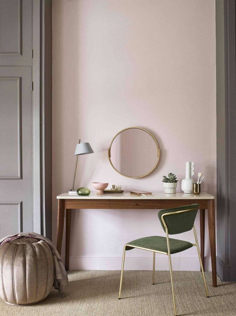 Dulux Heritage Potters Pink.