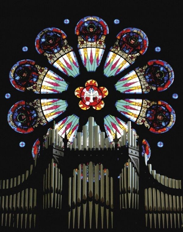The Holy Spirit Rose Window. Image from ‘Harry Clarke & His Legacy’ by Clodagh Evelyn Kelly The Holy Spirit Rose Window. Image from ‘Harry Clarke & His Legacy’ by Clodagh Evelyn Kelly