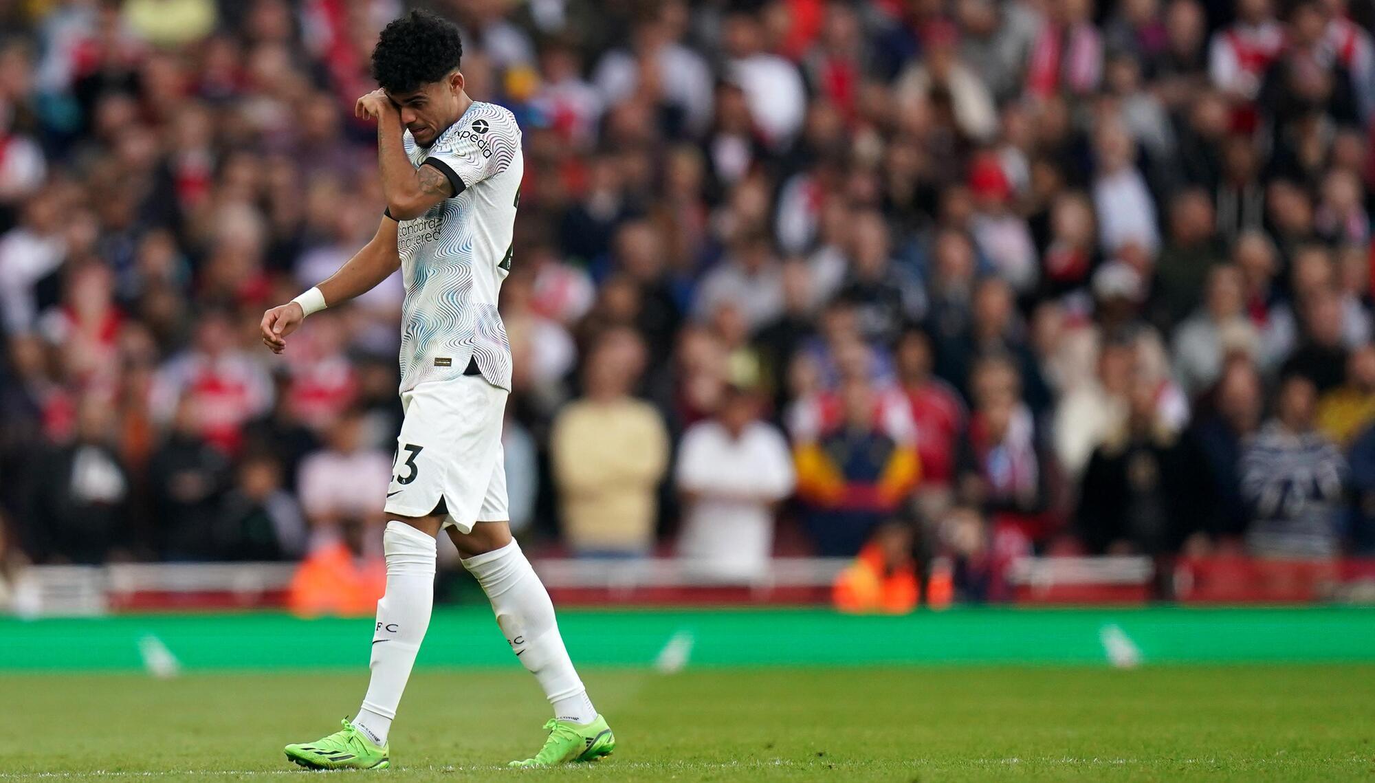 Liverpool’s Luis Diaz ruled out until after World Cup with knee injury