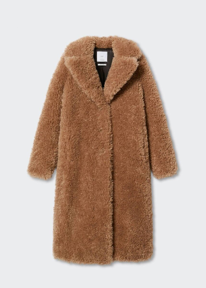 Oversized faux fur coat, Mango, €149.99 Oversized faux fur coat, Mango, €149.99