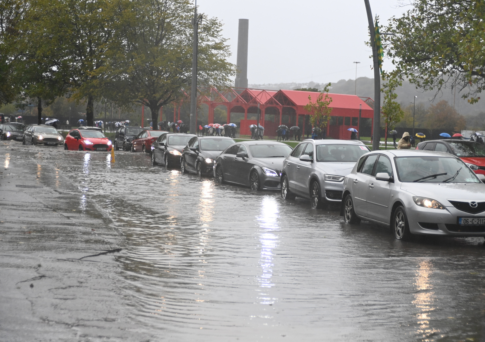 Flood alert for southern counties as Cork City property owners urged to get sandbags