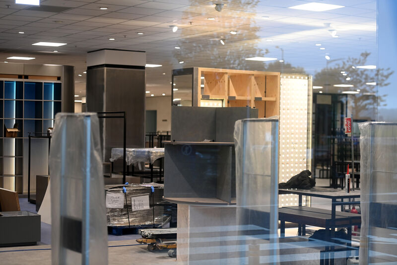 Fit- out of the ground floor retail area for Frasers 