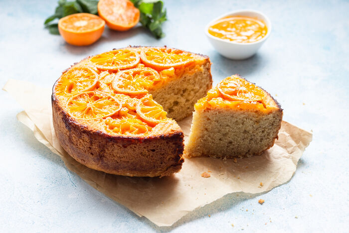 Orange spelt cake