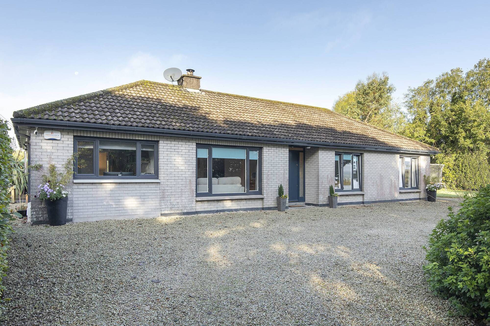 Architects in the family was a bonus in the makeover of this €330,000 1970's bungalow 