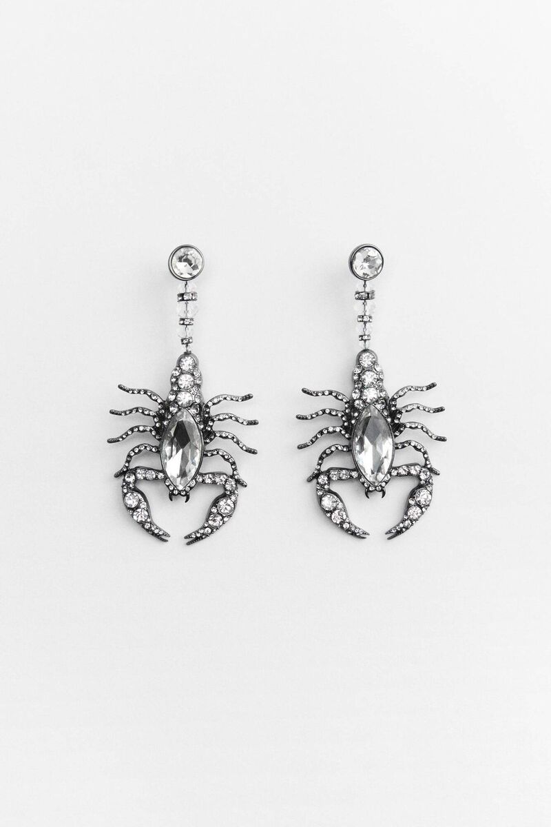 Scorpion earrings with rhinestones, Zara, €25.95