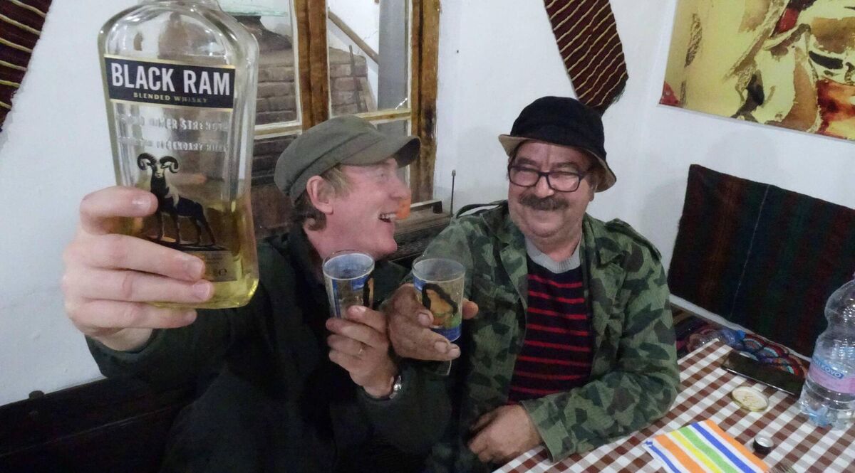 Hector Ó hEochagáin bonding with the locals in Bulgaria for Balkans go Baltics, on TG4. Hector Ó hEochagáin bonding with the locals in Bulgaria for Balkans go Baltics, on TG4.