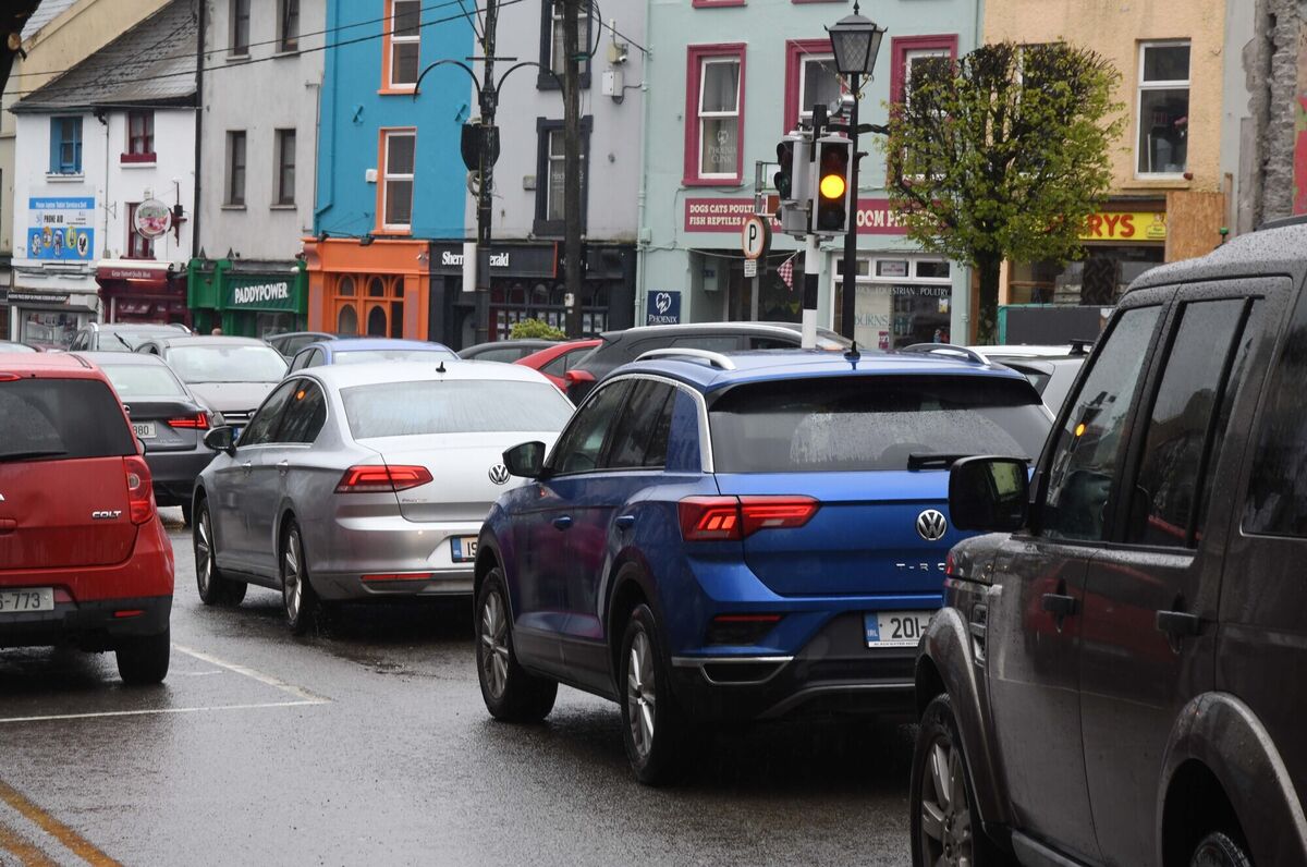 With heavy showers expected over the weekend, road users should keep an eye to local flooding warnings around the city centre. Picture: Denis Minihane.