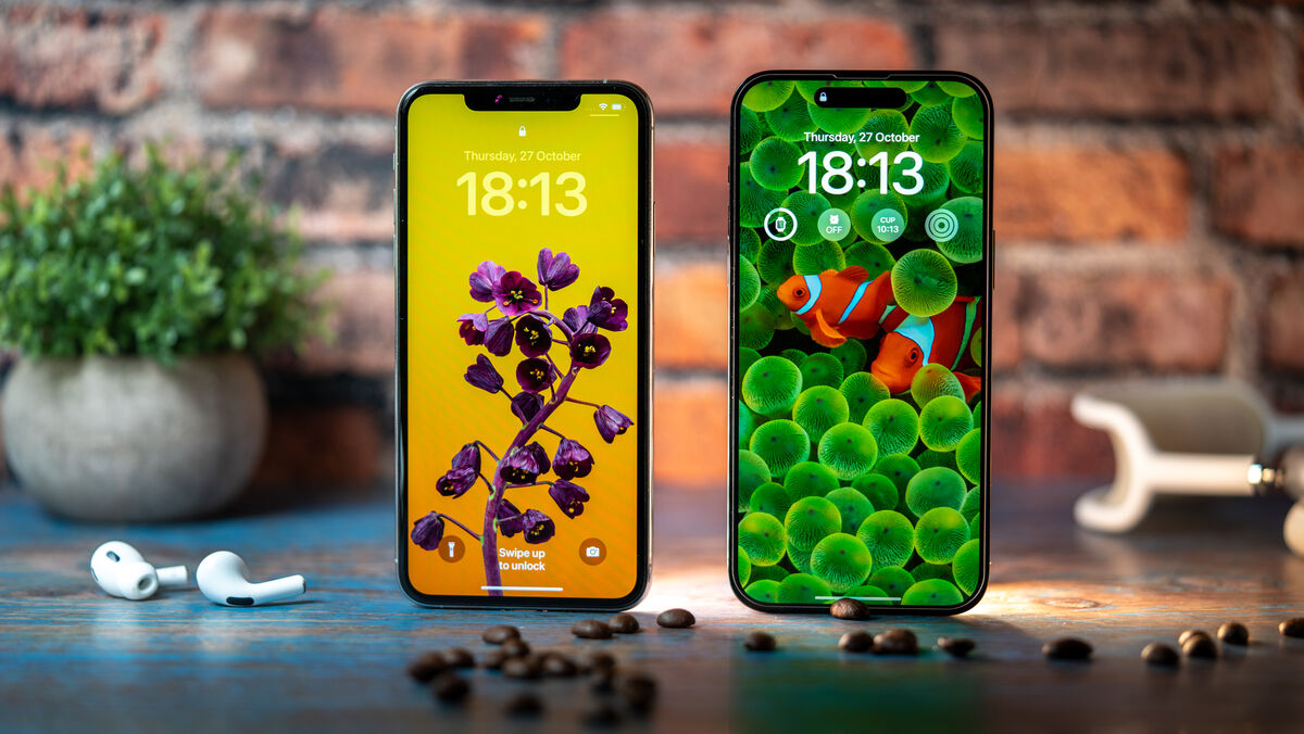 Apple iPhone 11 Pro Max beside the new iPhone 14 Pro Max. Picture: Noel Campion. Apple iPhone 11 Pro Max beside the new iPhone 14 Pro Max. Picture: Noel Campion.