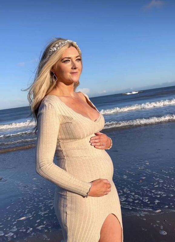 Jenny Dixon announced the news on Instagram. Picture: @jennyleedixon/Instagram