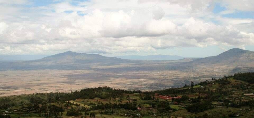 Kenya's Great Rift Valley where casual day laborers are bused in and green beans, cherry tomatoes and white and pink roses are bused out. File picture