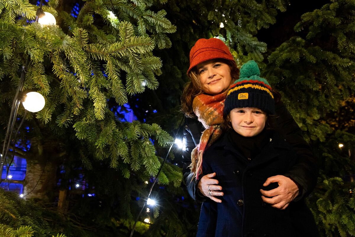 Lorraine O'Sullivan and Oisín Robinson at the switching-on of the Christmas lights in Cork on Thursday. Picture: Alison Miles /OSM Lorraine O'Sullivan and Oisín Robinson at the switching-on of the Christmas lights in Cork on Thursday. Picture: Alison Miles /OSM