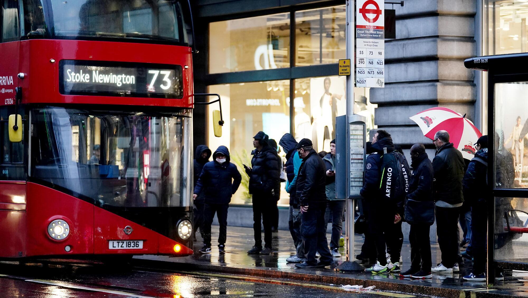 Little Christmas cheer predicted for UK retailers as shoppers cut back